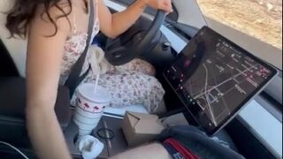 Jameliz – Jellybeanbrains Onlyfans Sextape Handjob Boyfriend In Car